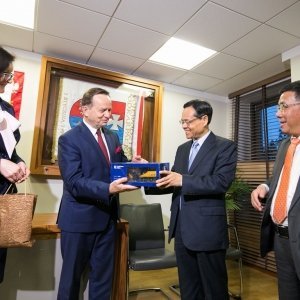Spotkanie władz województwa z delegacją chińską