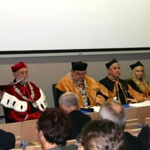 Wydział Medyczny Uniwersytetu Rzeszowskiego uroczyście rozpoczął rok akademicki