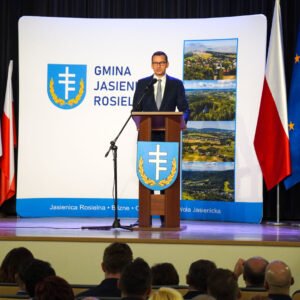 Wizyta premiera Mateusza MateuszaMorawieckiego w Jasienicy Rosielnej