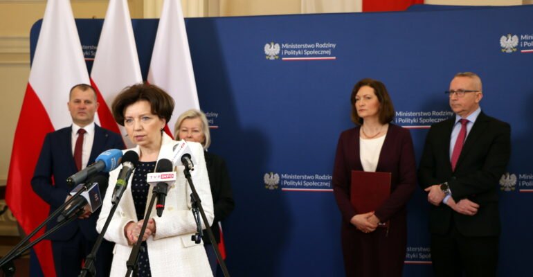 Konferencja z udziałem minister Marleny Maląg