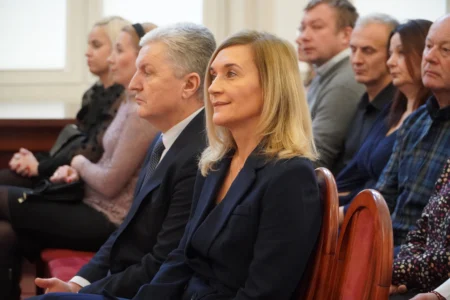 Uczestnicy uroczystości z udziałem podkarpackich nauczycieli