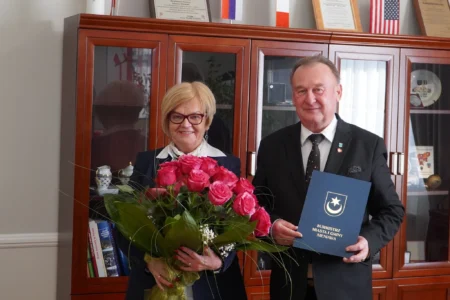 Wojewoda podkarpacki Teresa Kubas-Hul podczas wizyty w gminie Sieniawa