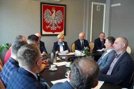 Uczestnicy posiedzenia ds. rolnictwa