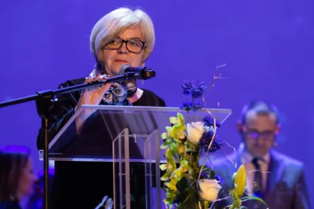 Wojewoda podkarpacki Teresa Kubas-Hul przemawia podczas uroczystości