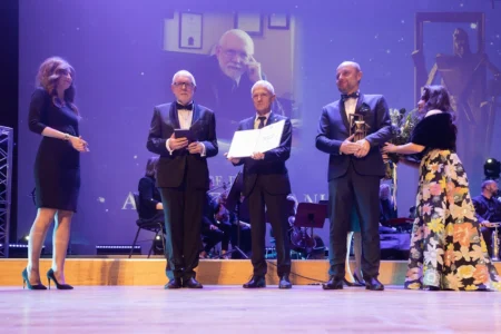 Uczestnicy uroczystości z okazji 670 - lecia lokacji Rzeszowa