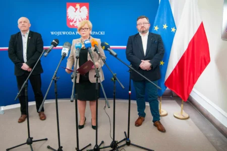 Uczestnicy konferencji prasowej