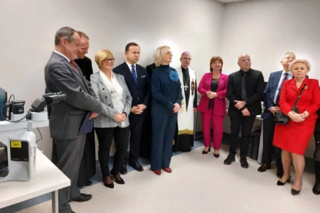 Uczestnicy uroczystego otwarcia Klinicznego Zakładu Patomorfologii