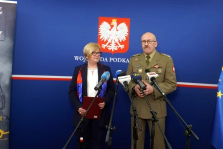 1 lutego na terenie województwa podkarpackiego rozpoczyna się kwalifikacja wojskowa, która potrwa do 30 kwietnia. Zostanie przeprowadzona przy współudziale: Wojewody Podkarpackiego, starostów (prezydentów miast na prawach powiatów), Szefa Ośrodka Zamiejscowego w Rzeszowie Centralnego Wojskowego Centrum Rekrutacji i Szefów WCR.