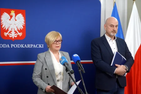 Uczestnicy konferencji prasowej