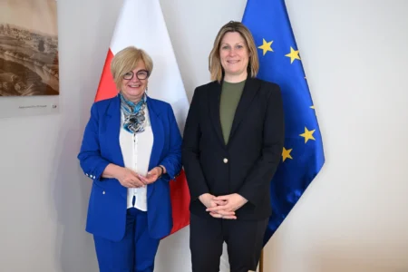 Wojewoda podkarpacki Teresa Kubas-Hul i konsul generalna Stanów Zjednoczonych