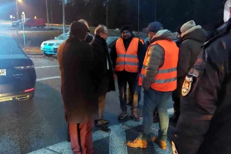 Wicewojewoda Wiesław Buż podczas spotkania z rolnikami w Barwinku