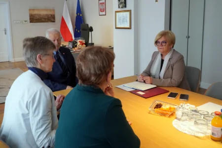 Spotkanie wojewody z przedstawicielami Rzeszowskiej Rady Seniorów