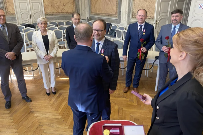 Wicewojewoda wręczył odznaczenia państwowe