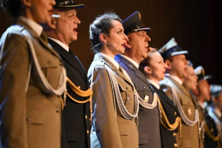 Uczestnicy koncertu z okazji 25 lat Polski w NATO