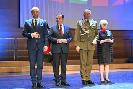 Uczestnicy koncertu z okazji 25 lat Polski w NATO