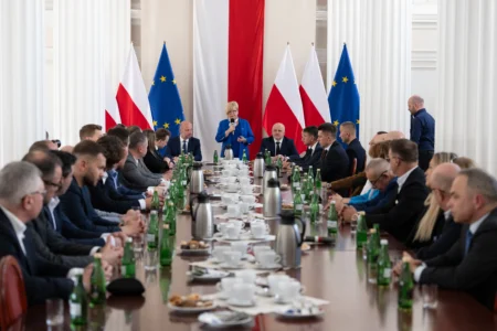Uczestnicy spotkania w Podkarpackim Urzędzie Wojewódzkim w Rzeszowie