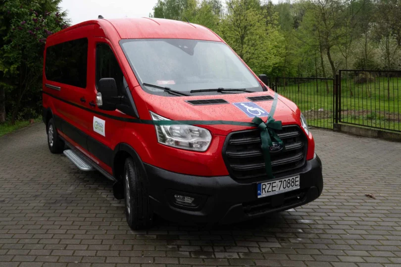Bus do przewozu osób z niepełnosprawnością