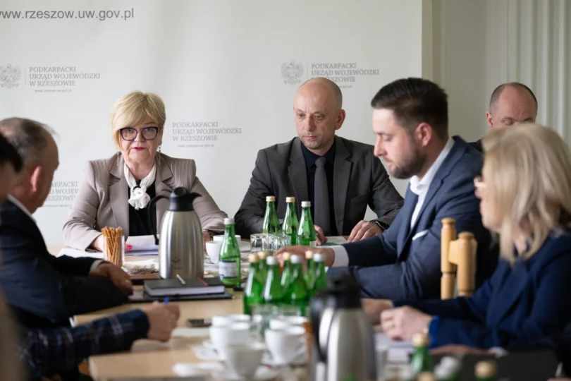 Posiedzenie zespołu w siedzibie Podkarpackiego Urzędu Wojewódzkiego.