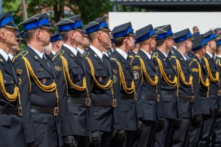 Uczestnicy obchodów z okazji Dnia Strażaka