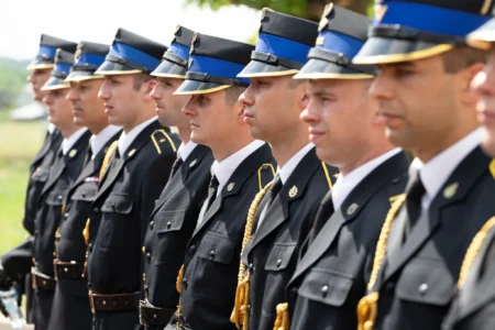 Uczestnicy obchodów z okazji Dnia Strażaka