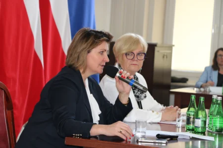 Uczestnicy spotkania z kadra kierowniczą środowiskowych domów samopomocy