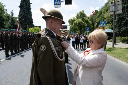 Uczestnicy Święta 21 Brygady strzelców Podhalańskich