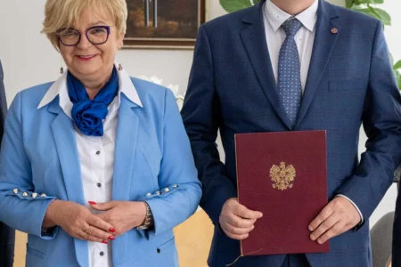 Wojewoda podkarpacki Teresa Kubas-Hul i II wicewojewoda podkarpacki Tomasz Lorenc