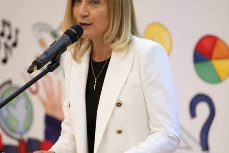 Uczestnicy gali laureatów konkursów przedmiotowych