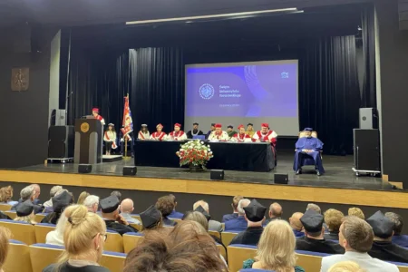 Uczestnicy uroczystości z okazji Święta Uniwersytetu Rzeszowskiego