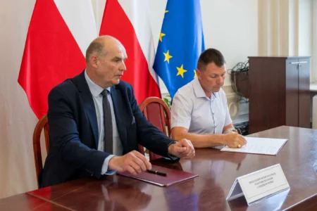 Uczestnicy konferencji dotyczącej dofinansowań dla WOPR