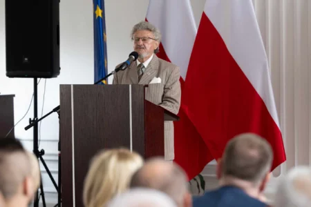 Uczestnicy uroczystości z okazji święta krwiodawców