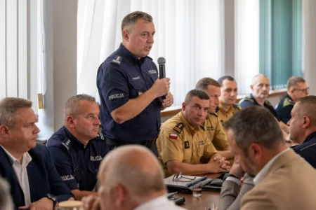 Uczestnicy wyjazdowego posiedzenia komisji sejmowej