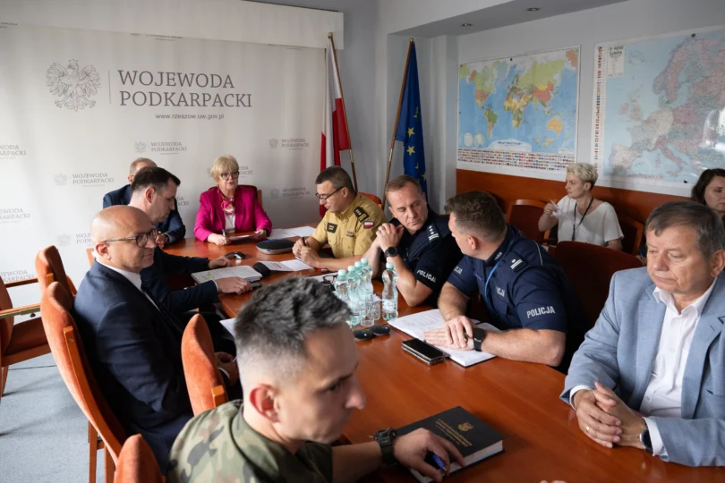 W Podkarpackim Urzędzie Wojewódzkim w Rzeszowie odbyło się posiedzenie Wojewódzkiego Zespołu Zarządzania Kryzysowego.
