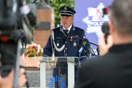 Uczestnicy obchodów Święta Policji
