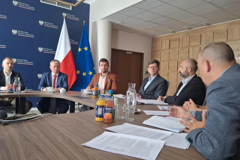 Rozmowy wiceministra klimatu i środowiska Mikołaja Dorożały z II wicewojewodą podkarpackim Tomaszem Lorencem.