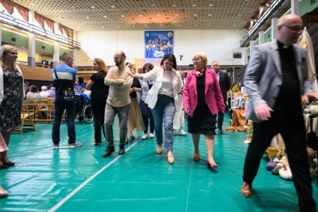 Uczestnicy przeglądu artystycznego środowiskowych domów samopomocy