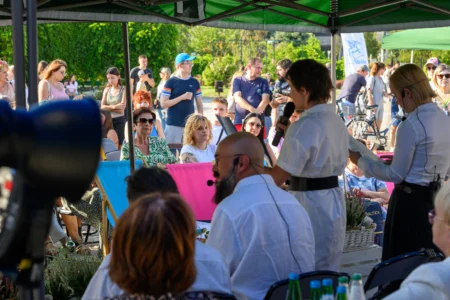 Uczestnicy akcji Narodowe Czytanie