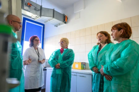 Uczestnicy jubileuszu Państwowej Inspekcji Sanitarnej na Podkarpaciu