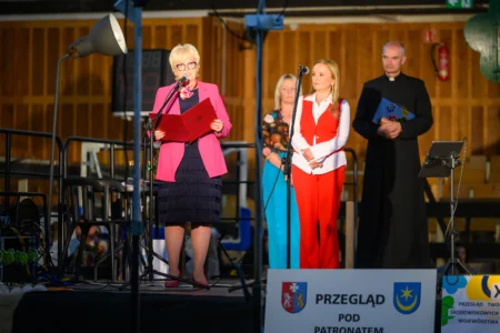 Uczestnicy przeglądu artystycznego środowiskowych domów samopomocy