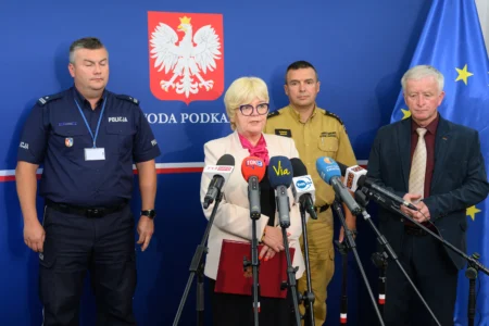 Uczestnicy konferencji prasowej