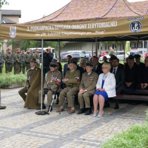 Uczestnicy obchodów 85. rocznicy utworzenia Polskiego Państwa Podziemnego