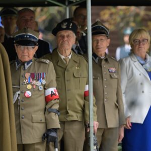 Uczestnicy obchodów 85. rocznicy utworzenia Polskiego Państwa Podziemnego