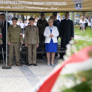 Uczestnicy obchodów 85. rocznicy utworzenia Polskiego Państwa Podziemnego