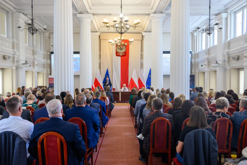 uczestnicy spotkania z BGK