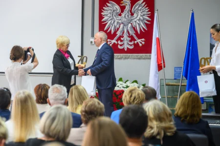 Uczestnicy jubileuszu Państwowej Inspekcji Sanitarnej na Podkarpaciu
