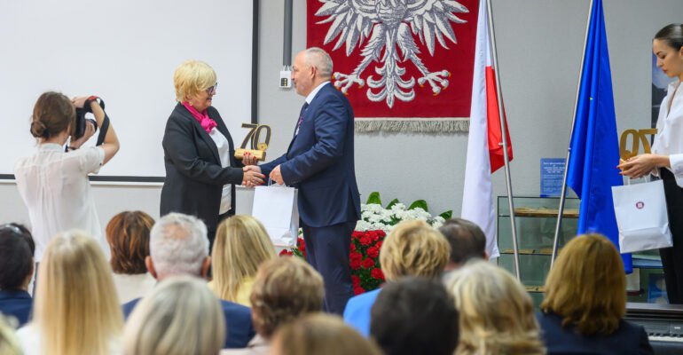 Uczestnicy jubileuszu Państwowej Inspekcji Sanitarnej na Podkarpaciu