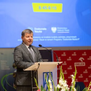 Uczestnicy konferencji dotyczącej bezpieczeństwa energetycznego