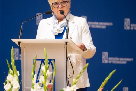 Uczestnicy konferencji dotyczącej bezpieczeństwa energetycznego