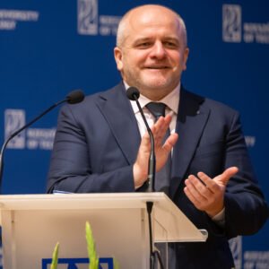 Uczestnicy konferencji dotyczącej bezpieczeństwa energetycznego