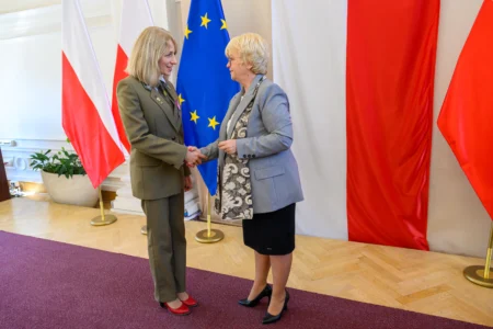 Uczestnicy uroczystości wręczenia odznaczeń państwowych